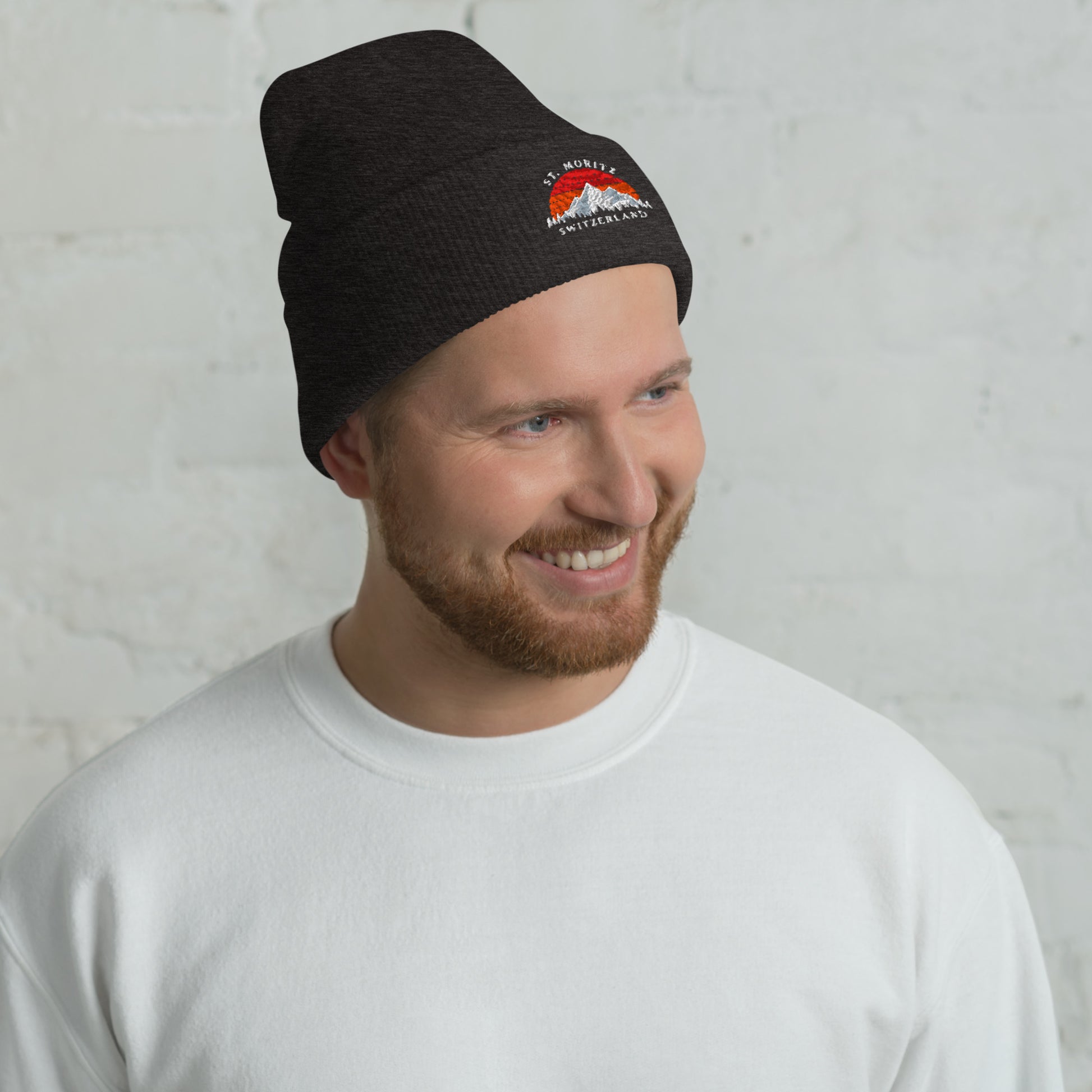 St Moritz Suiza Beanie