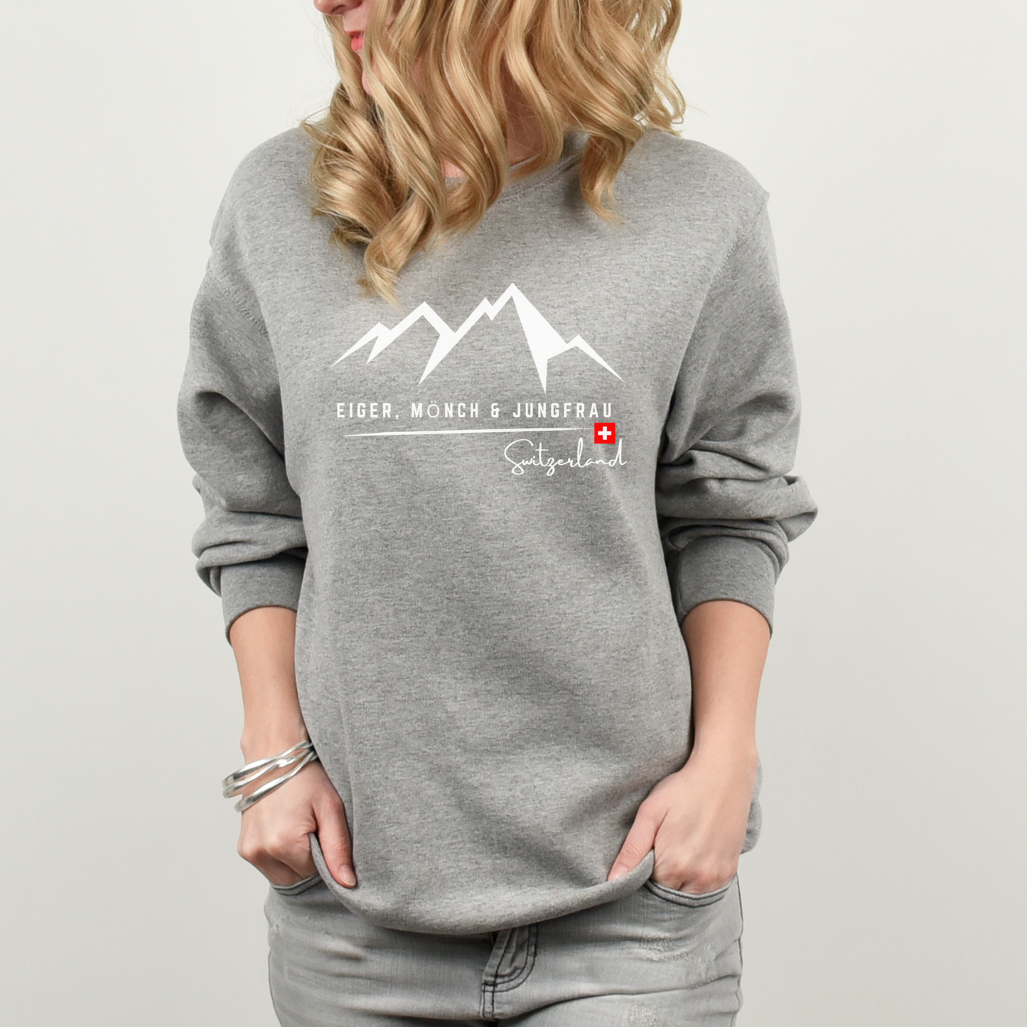 Stylish hoodies featuring Eiger, Mönch & Jungfrau mountain designs, capturing the essence of Switzerland's alpine beauty.